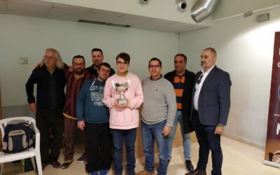 La DMDA hace entrega del Trofeo de Campeón por Equipos de Primera Provincial